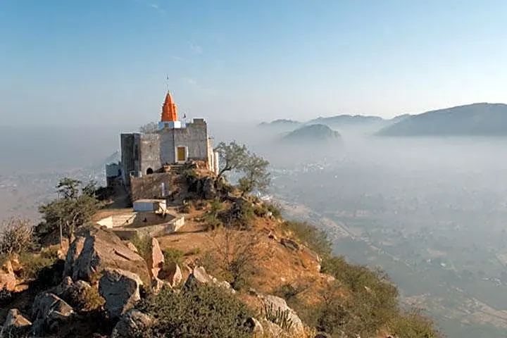 Visit the Shree Savitri Mata Mandir